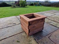 Churnet Valley - Valley Small Square Planter H32 x W39 x D39