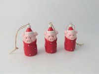 Giftware Trading Pig in Blanket Decoration 7cm