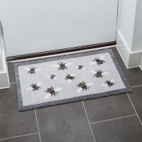Outside In Ritzy Rug 45 x 75cm - Busy Bees