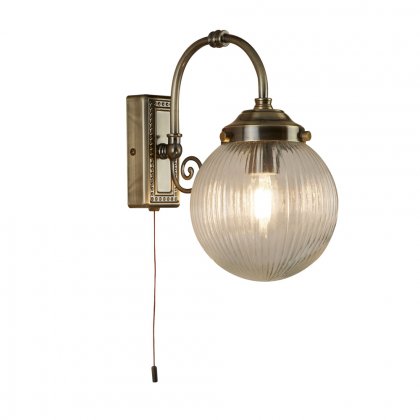 Searchlight Belvue Bathroom Ip44 Wall Light,Clear Globe Shade,Antique Brass