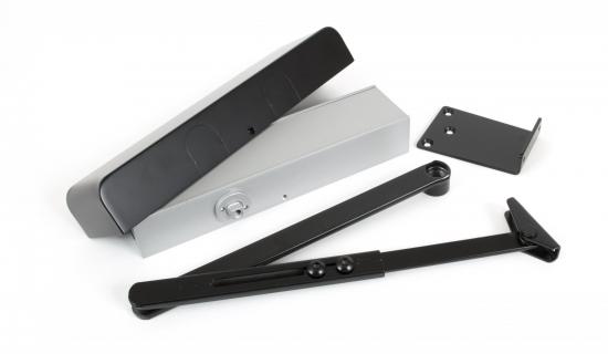 Black Size 2-5 Door Closer & Cover